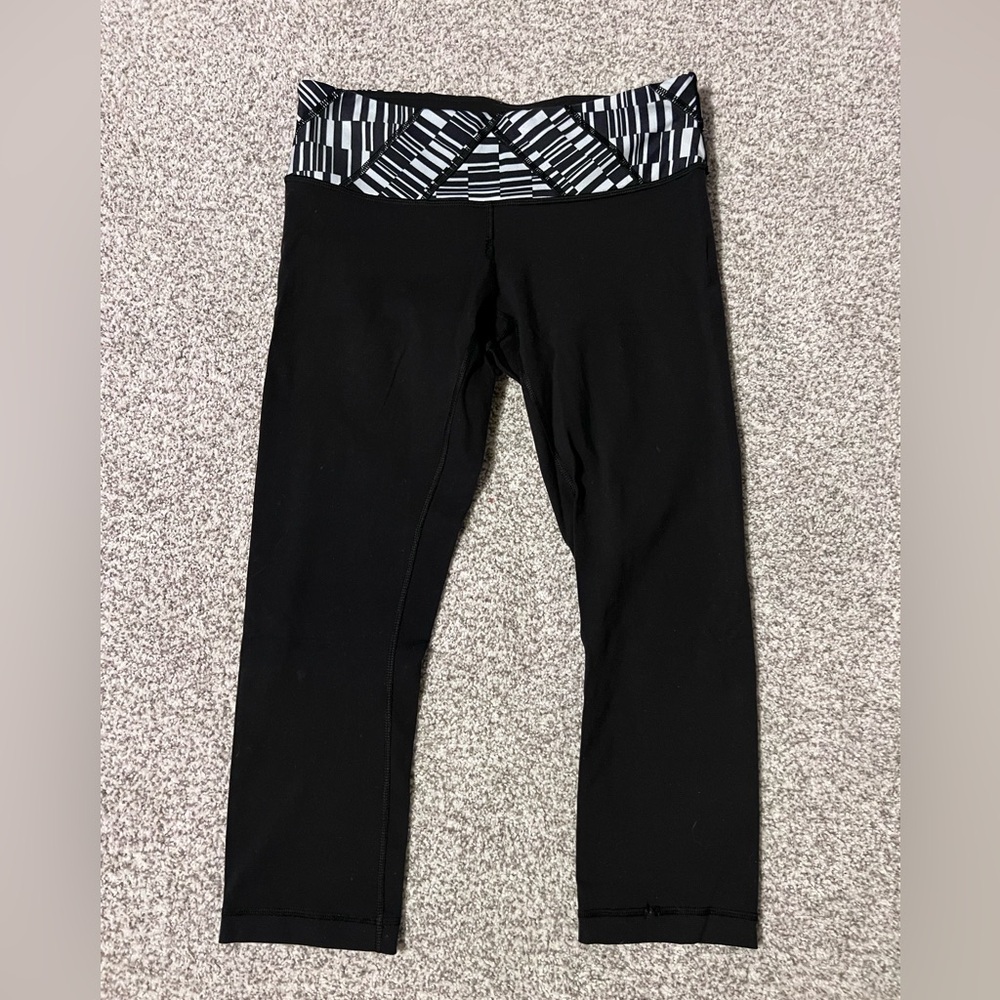 lululemon athletica Black Leggings with Patterned Waistband